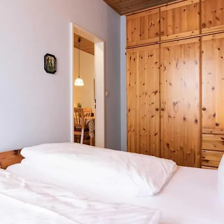 Διαμέρισμα 2 Id 120 *